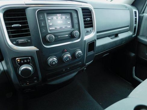 Used 2024 RAM 1500 Classic SLT image 10