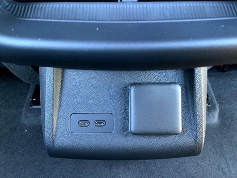 New 2026 Cadillac Lyriq V image 22