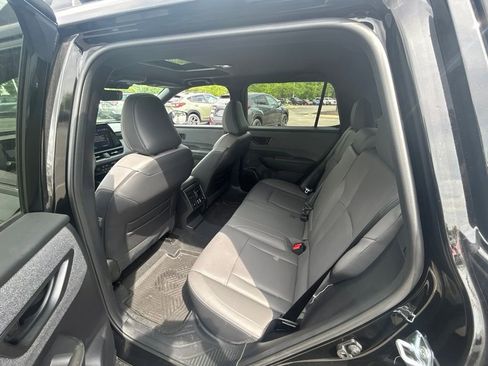 Used 2026 Subaru Outback Limited AWD/4WD image 15