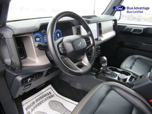 Certified 2025 Ford Bronco Outer Banks AWD/4WD image 11