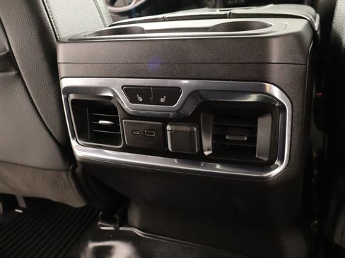 Used 2021 GMC Sierra 1500 Denali AWD/4WD image 16