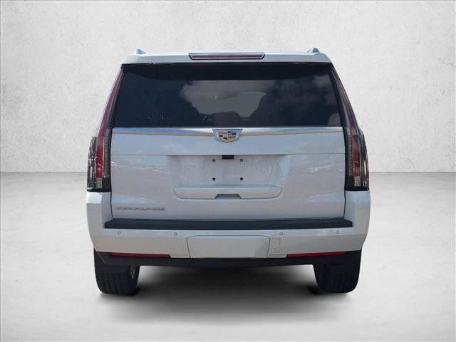 Used 2019 Cadillac Escalade Luxury RWD image 6