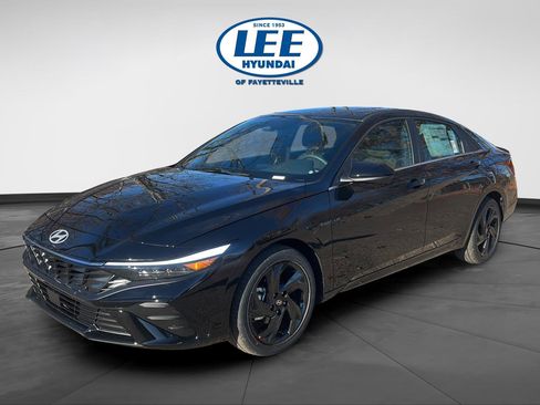 New 2026 Hyundai Elantra SEL Sport Premium image 8