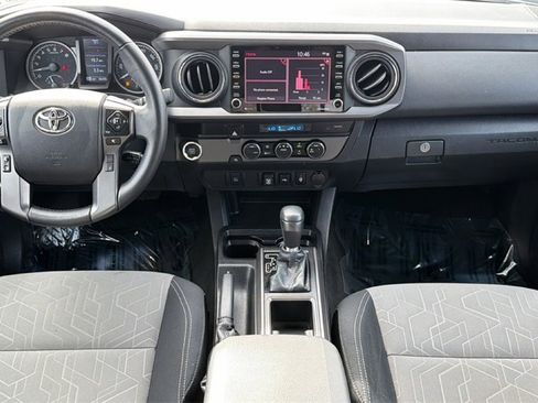 Certified 2023 Toyota Tacoma TRD Off-Road image 36