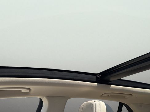 Certified 2024 Mercedes-Benz GLE 350 4MATIC image 18