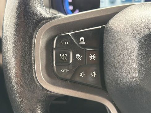 Used 2023 Ford Bronco Wildtrak image 25