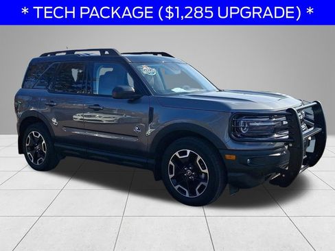 Certified 2023 Ford Bronco Sport Outer Banks w/ Tech Package image 3