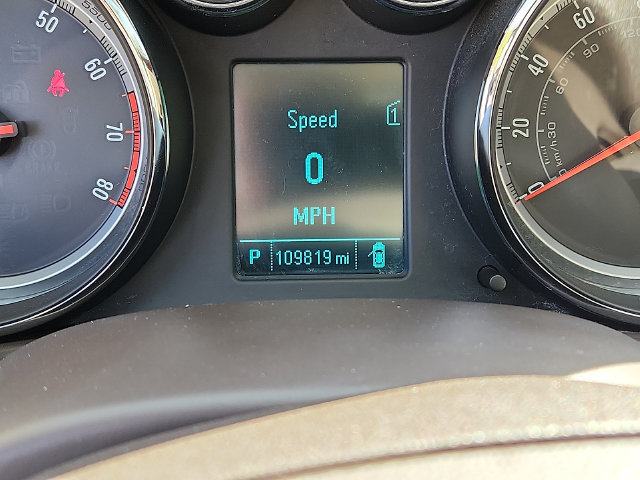 Used 2012 Buick Regal Leather FWD image 18
