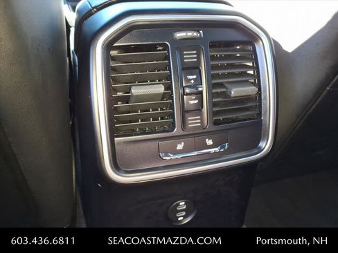 Used 2023 Porsche Macan S image 12