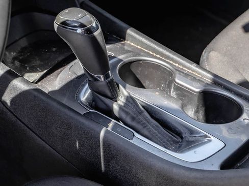 Used 2017 Chevrolet Malibu LS FWD image 20