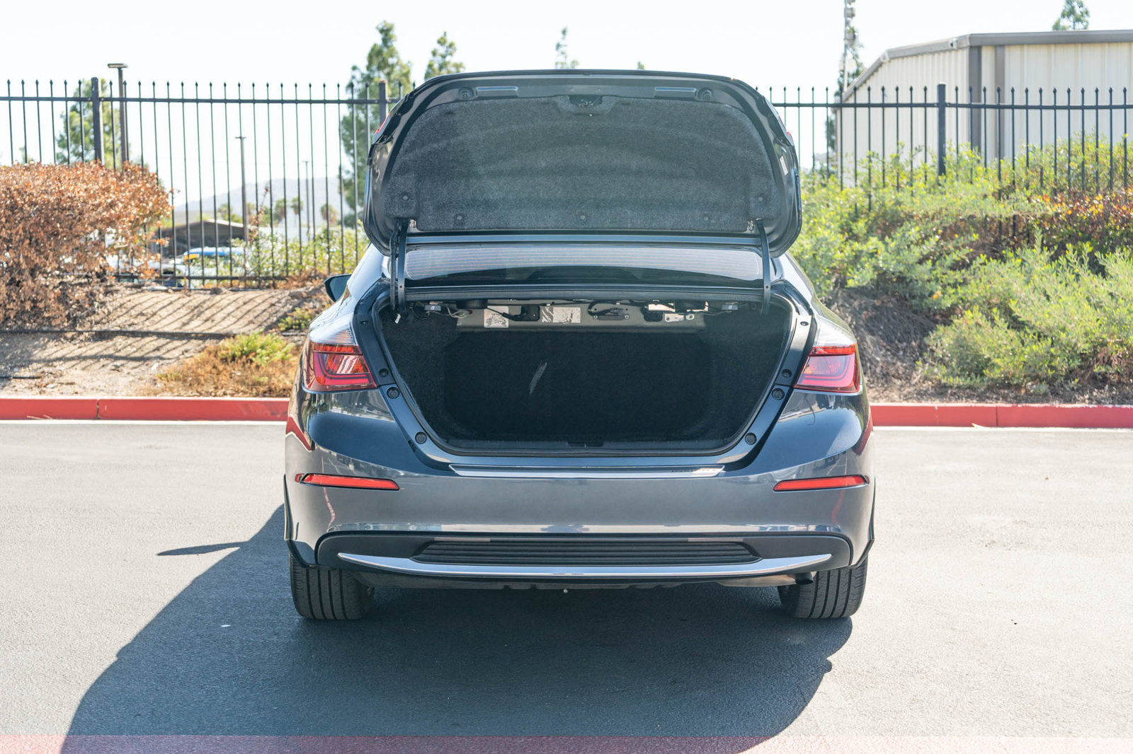 Used 2020 Honda Insight EX image 21