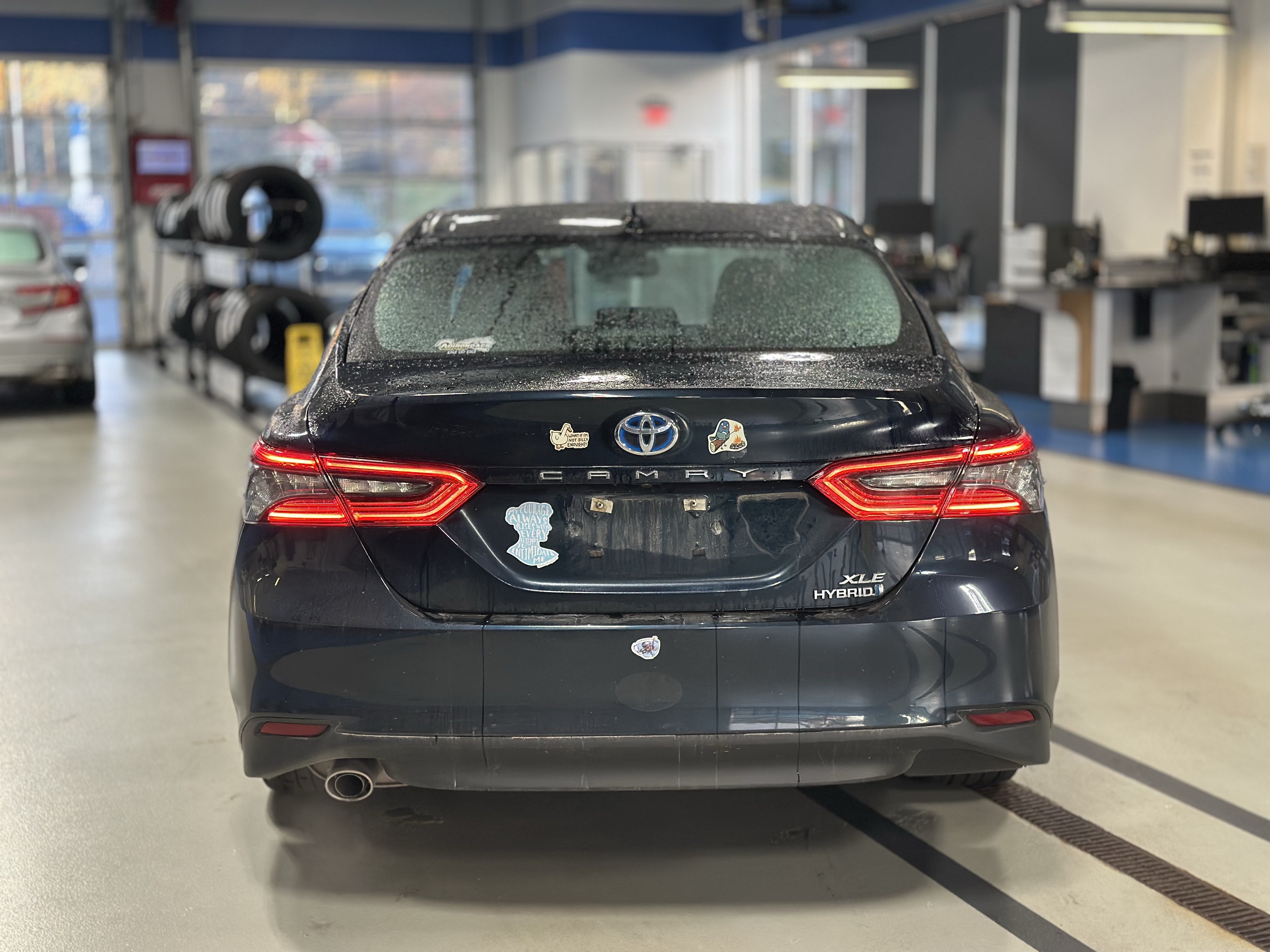 Used 2021 Toyota Camry XLE FWD image 6