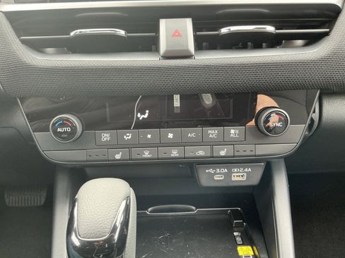 New 2026 Subaru Outback Limited image 22