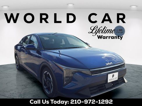 Used 2025 Kia K4 EX FWD image 16