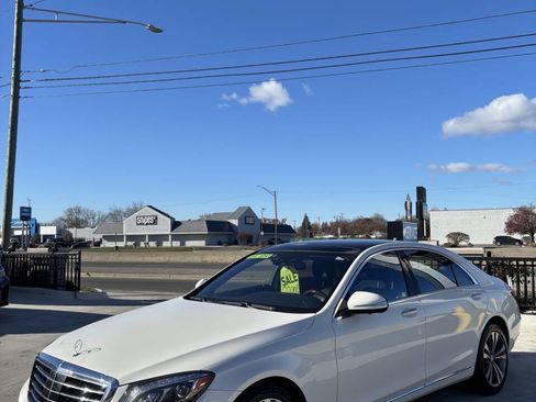 Used 2016 Mercedes-Benz S 550 4MATIC Sedan image 3