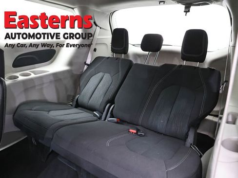 Used 2024 Chrysler Voyager LX FWD image 26