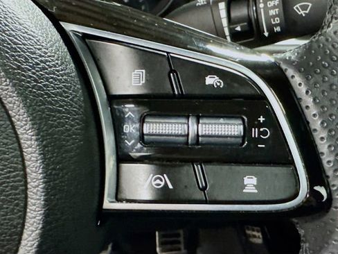 Used 2023 Kia Forte GT-Line w/ GT-Line Premium Package image 17