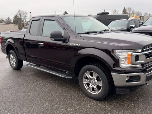 Used 2018 Ford F150 XLT w/ Equipment Group 302A Luxury image 2