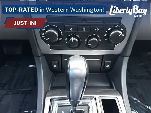 Used 2006 Chrysler 300 SRT8 w/ SRT Option Group II image 25