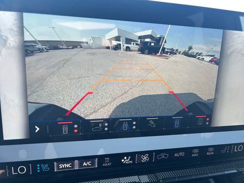 New 2025 GMC Hummer EV 3X w/ LPO, Dark Essentials Package image 19