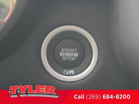 Used 2019 RAM 1500 Rebel w/ Rebel Level 2 Equipment Group AWD/4WD image 27