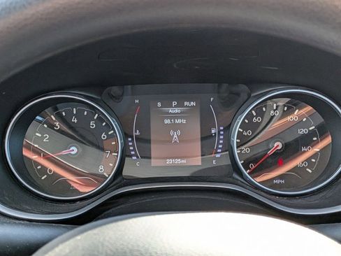 Used 2019 Jeep Compass Sport image 10