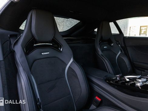 Used 2018 Mercedes-Benz AMG GT R image 40