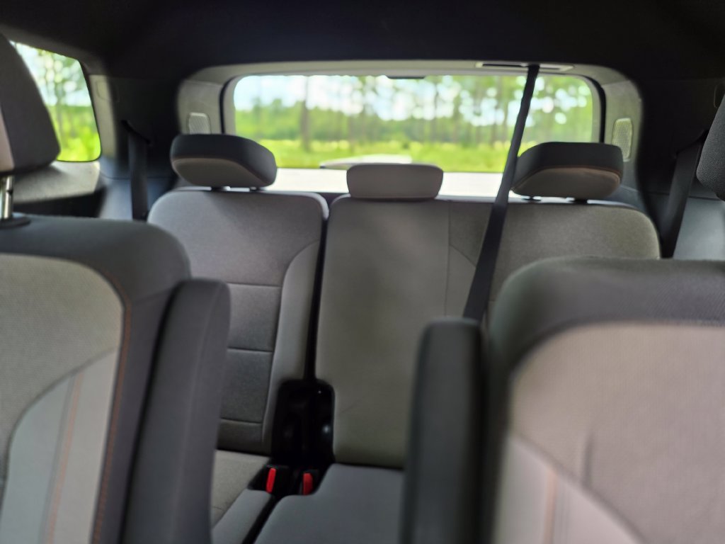 Used 2026 Chevrolet Traverse LT w/ Driver Confidence Package FWD image 18
