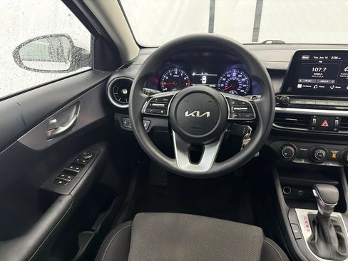 Used 2024 Kia Forte LXS w/ LXS Technology Package FWD image 20
