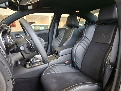 Used 2023 Dodge Charger SRT Hellcat RWD image 13