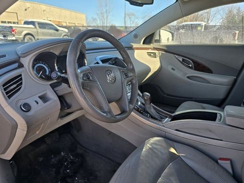 Used 2011 Buick LaCrosse CXL image 11
