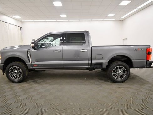 Used 2024 Ford F350 Limited image 4