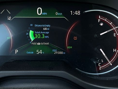 Used 2025 Toyota RAV4 XLE image 39