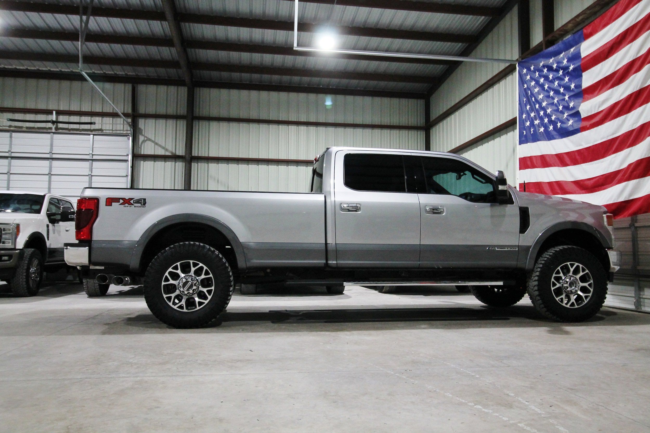 Used 2022 Ford F250 Lariat w/ Lariat Ultimate Package AWD/4WD image 13