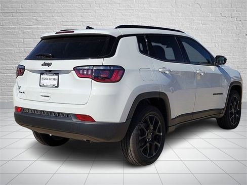New 2026 Jeep Compass Latitude w/ Quick Order Package 29K image 4