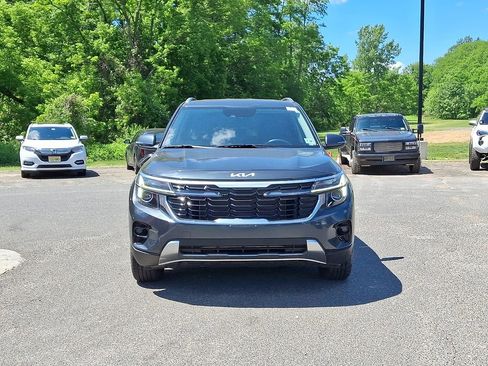 Certified 2024 Kia Seltos S FWD image 2
