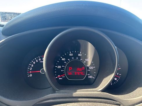 Used 2018 Kia Soul FWD image 9