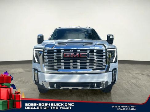 New 2026 GMC Sierra 3500 Denali w/ Denali Reserve Package image 9