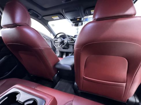 Used 2024 MAZDA MAZDA3 s image 38