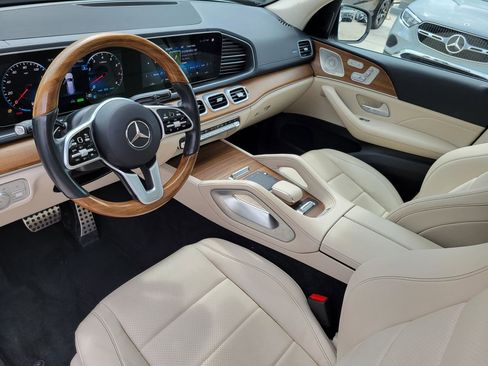 Used 2023 Mercedes-Benz GLS 450 4MATIC image 34