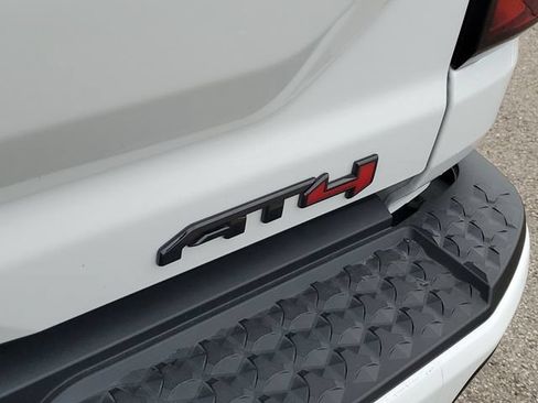 Certified 2026 GMC Canyon AT4 w/ Technology Plus Package AWD/4WD image 38