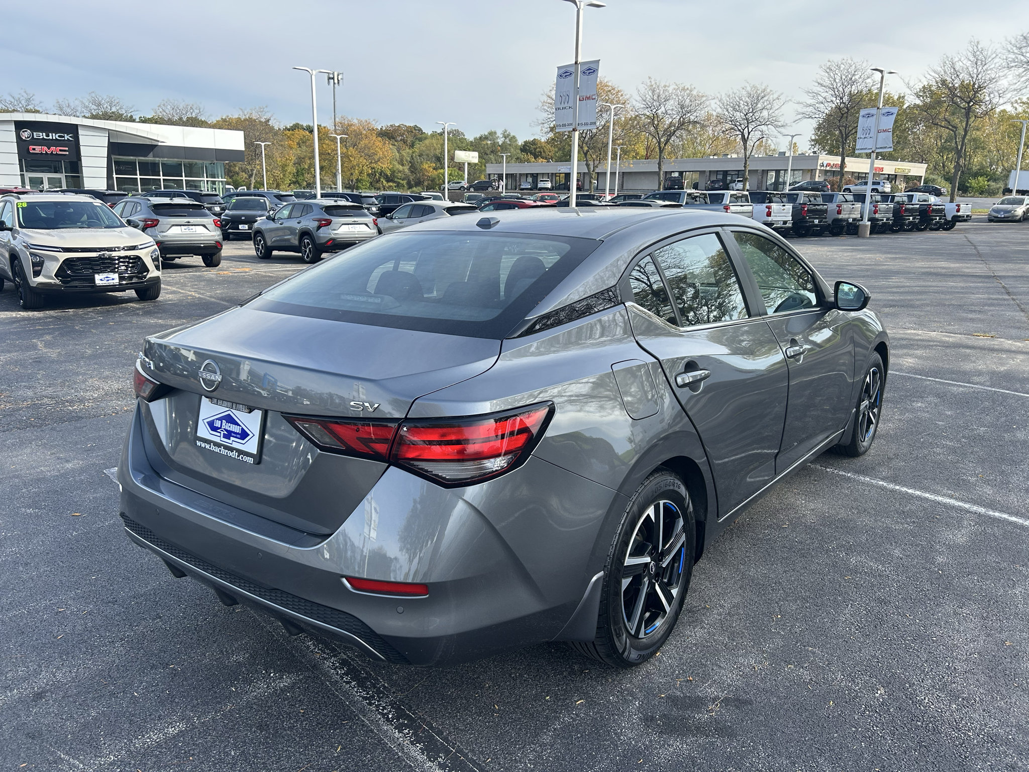 Used 2024 Nissan Sentra SV FWD image 7
