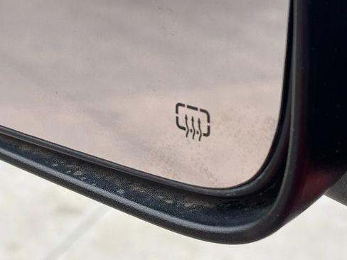 Used 2007 Dodge Ram 3500 Truck SLT image 32