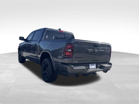 New 2026 RAM 1500 4x4 Crew Cab image 7