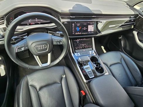 Used 2024 Audi Q7 3.0T Premium Plus image 38