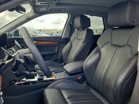 Used 2023 Audi Q5 2.0T Prestige image 15