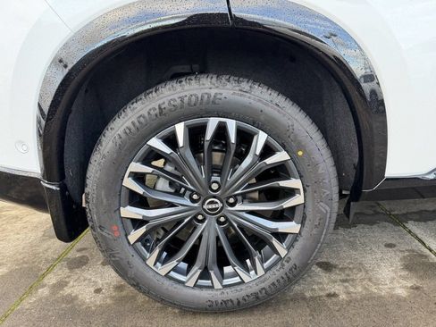 New 2026 Nissan Rogue Platinum w/ Platinum Premium Package AWD/4WD image 9