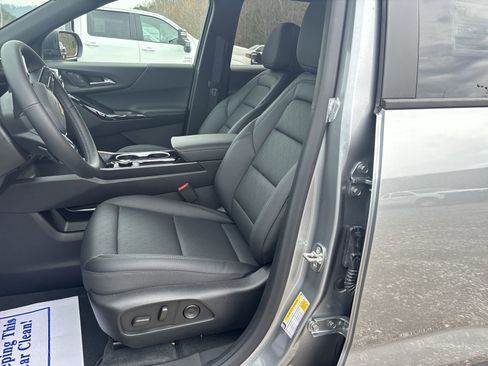 New 2026 Chevrolet Equinox LT w/ Convenience Package II image 14