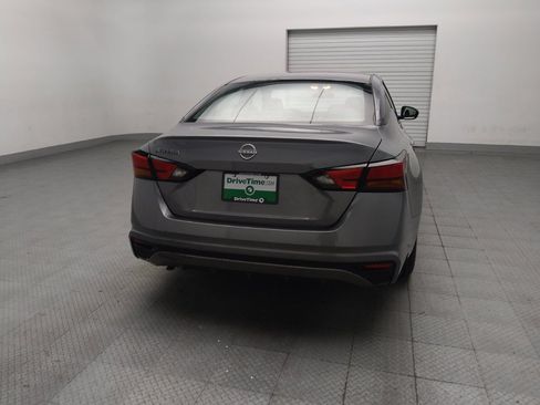 Used 2024 Nissan Altima 2.5 S FWD image 7