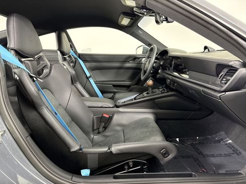 Certified 2025 Porsche 911 Carrera T image 23